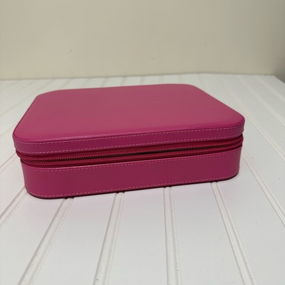Hot Pink Sunglasses Case - Picture 1 of 4